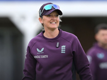 Sarah Taylor joins England men’s Test setup for New Zealand series | Sarah Taylor joins England men’s Test setup for New Zealand series Sarah Taylor joins England men’s Test setup for New Zealand series | Sarah Taylor joins England men’s Test setup for New Zealand series