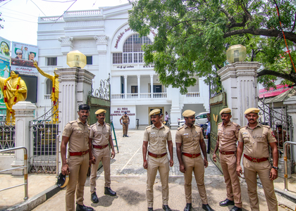 AIADMK rift deepens in TN as district units turn battlegrounds | AIADMK rift deepens in TN as district units turn battlegrounds AIADMK rift deepens in TN as district units turn battlegrounds | AIADMK rift deepens in TN as district units turn battlegrounds