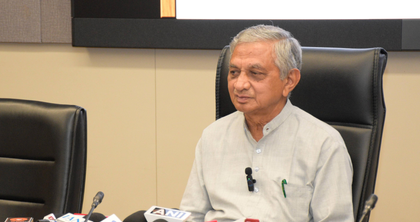 Gujarat govt prioritising workers’ welfare, health security: Labour Minister at ESIC regional meet | Gujarat govt prioritising workers’ welfare, health security: Labour Minister at ESIC regional meet Gujarat govt prioritising workers’ welfare, health security: Labour Minister at ESIC regional meet | Gujarat govt prioritising workers’ welfare, health security: Labour Minister at ESIC regional meet