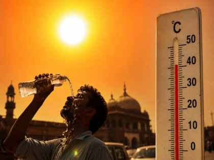 Severe heatwave grips Madhya Pradesh; Khajuraho sizzles at 45.4 degrees Celsius | Severe heatwave grips Madhya Pradesh; Khajuraho sizzles at 45.4 degrees Celsius Severe heatwave grips Madhya Pradesh; Khajuraho sizzles at 45.4 degrees Celsius | Severe heatwave grips Madhya Pradesh; Khajuraho sizzles at 45.4 degrees Celsius