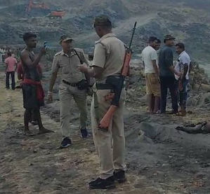 One killed, 40 injured in coal mine blast in Bengal's Asansol | One killed, 40 injured in coal mine blast in Bengal's Asansol One killed, 40 injured in coal mine blast in Bengal's Asansol | One killed, 40 injured in coal mine blast in Bengal's Asansol