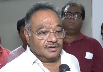 Vande Mataram made mandatory in schools is BJP's tribute to Bankim Chandra Chatterjee: Samik Bhattacharya | Vande Mataram made mandatory in schools is BJP's tribute to Bankim Chandra Chatterjee: Samik Bhattacharya Vande Mataram made mandatory in schools is BJP's tribute to Bankim Chandra Chatterjee: Samik Bhattacharya | Vande Mataram made mandatory in schools is BJP's tribute to Bankim Chandra Chatterjee: Samik Bhattacharya