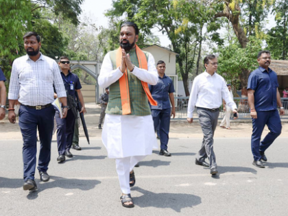 'No Vehicle Day' observed in Bihar as leaders respond to PM’s fuel conservation appeal | 'No Vehicle Day' observed in Bihar as leaders respond to PM’s fuel conservation appeal 'No Vehicle Day' observed in Bihar as leaders respond to PM’s fuel conservation appeal | 'No Vehicle Day' observed in Bihar as leaders respond to PM’s fuel conservation appeal