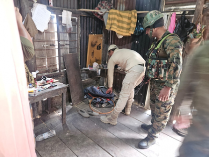 28 civilians released in Manipur after joint efforts by security forces, CSOs, community leaders | 28 civilians released in Manipur after joint efforts by security forces, CSOs, community leaders 28 civilians released in Manipur after joint efforts by security forces, CSOs, community leaders | 28 civilians released in Manipur after joint efforts by security forces, CSOs, community leaders
