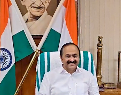 From fortress to Secretariat, North gate reopened by Kerala CM Satheesan | From fortress to Secretariat, North gate reopened by Kerala CM Satheesan From fortress to Secretariat, North gate reopened by Kerala CM Satheesan | From fortress to Secretariat, North gate reopened by Kerala CM Satheesan