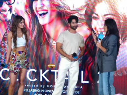 Rashmika Mandanna praises Kriti Sanon, requests comment to be censored later | Rashmika Mandanna praises Kriti Sanon, requests comment to be censored later Rashmika Mandanna praises Kriti Sanon, requests comment to be censored later | Rashmika Mandanna praises Kriti Sanon, requests comment to be censored later