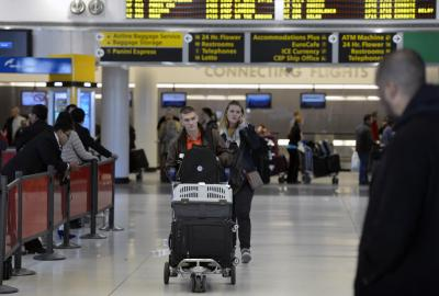 US tightens curbs after American citizen tests positive for Ebola | US tightens curbs after American citizen tests positive for Ebola US tightens curbs after American citizen tests positive for Ebola | US tightens curbs after American citizen tests positive for Ebola