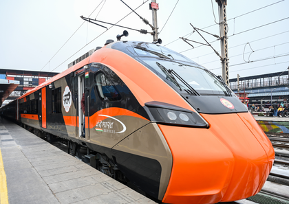 Govt clears Rs 1,200-crore rail infra projects for Jammu-Katra, Howrah-Delhi corridors | Govt clears Rs 1,200-crore rail infra projects for Jammu-Katra, Howrah-Delhi corridors Govt clears Rs 1,200-crore rail infra projects for Jammu-Katra, Howrah-Delhi corridors | Govt clears Rs 1,200-crore rail infra projects for Jammu-Katra, Howrah-Delhi corridors
