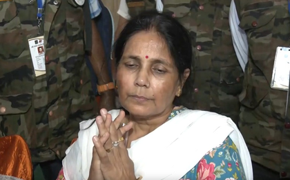 Twisha Sharma death case: Family seeks second post-mortem examinations, alleges manipulation in probe | Twisha Sharma death case: Family seeks second post-mortem examinations, alleges manipulation in probe Twisha Sharma death case: Family seeks second post-mortem examinations, alleges manipulation in probe | Twisha Sharma death case: Family seeks second post-mortem examinations, alleges manipulation in probe