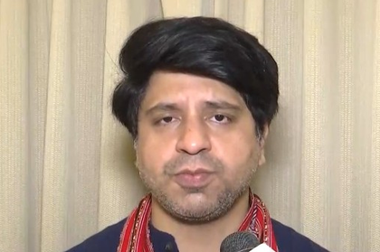 Falta repoll: BJP, CPM call Trinamool 'coward' over Jahangir's withdrawal; SP backs decision | Falta repoll: BJP, CPM call Trinamool 'coward' over Jahangir's withdrawal; SP backs decision Falta repoll: BJP, CPM call Trinamool 'coward' over Jahangir's withdrawal; SP backs decision | Falta repoll: BJP, CPM call Trinamool 'coward' over Jahangir's withdrawal; SP backs decision