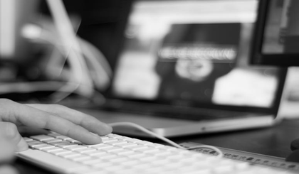 Women, religious and gender minorities face digital intimidation in Pakistan: Report | Women, religious and gender minorities face digital intimidation in Pakistan: Report Women, religious and gender minorities face digital intimidation in Pakistan: Report | Women, religious and gender minorities face digital intimidation in Pakistan: Report