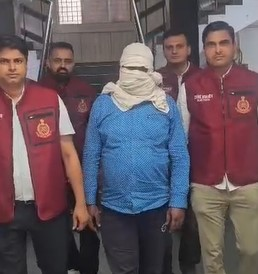 Parole jumper convicted in murder case arrested after 24 years in UP | Parole jumper convicted in murder case arrested after 24 years in UP Parole jumper convicted in murder case arrested after 24 years in UP | Parole jumper convicted in murder case arrested after 24 years in UP