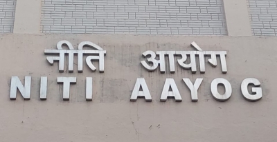 Niti Aayog in two minds on PMGKAY extension | Niti Aayog in two minds on PMGKAY extension