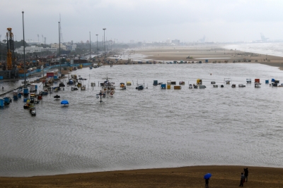 Cyclone 'Mandous' effect: 5 dead, thousands find refuge in shelter homes | Cyclone 'Mandous' effect: 5 dead, thousands find refuge in shelter homes