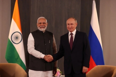 PM Modi, President Putin hold talks on stronger defence, trade ties | PM Modi, President Putin hold talks on stronger defence, trade ties PM Modi, President Putin hold talks on stronger defence, trade ties | PM Modi, President Putin hold talks on stronger defence, trade ties
