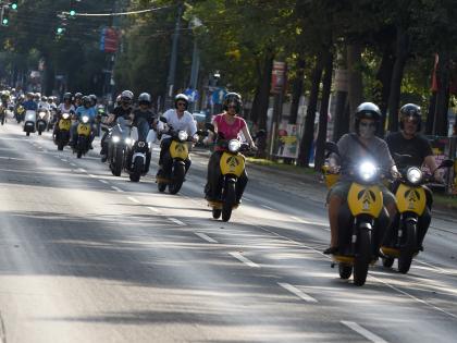 E-scooter injuries up over 70% among youth, helmet use must: Indian-origin scientist | E-scooter injuries up over 70% among youth, helmet use must: Indian-origin scientist E-scooter injuries up over 70% among youth, helmet use must: Indian-origin scientist | E-scooter injuries up over 70% among youth, helmet use must: Indian-origin scientist