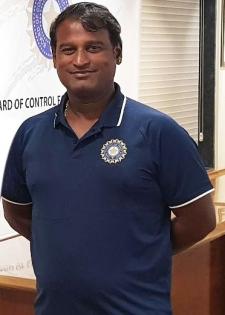 Trying to address how India can pick wickets in middle overs: Ramesh Powar | Trying to address how India can pick wickets in middle overs: Ramesh Powar