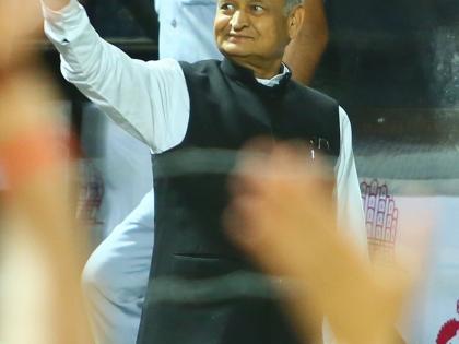 Demanding compensation in paper leak case sign of intellectual deficiency: Gehlot hits at Sachin | Demanding compensation in paper leak case sign of intellectual deficiency: Gehlot hits at Sachin