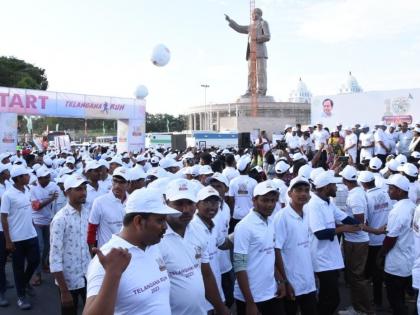 Thousands take part in Telangana Run | Thousands take part in Telangana Run