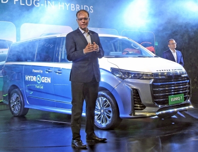 MG showcase hydrogen fuel-cell powered vehicle | MG showcase hydrogen fuel-cell powered vehicle MG showcase hydrogen fuel-cell powered vehicle | MG showcase hydrogen fuel-cell powered vehicle