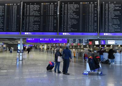 Lufthansa system failure causes massive travel chaos | Lufthansa system failure causes massive travel chaos