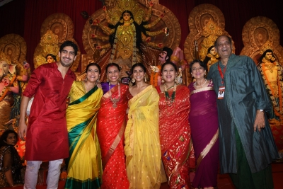 Durga Puja led by Bollywood's Mukherjee family to go virtual this year too | Durga Puja led by Bollywood's Mukherjee family to go virtual this year too