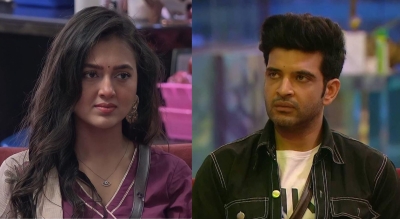 'Bigg Boss 15': Tejasswi breaks down in tears as Karan favours Shamita over her | 'Bigg Boss 15': Tejasswi breaks down in tears as Karan favours Shamita over her