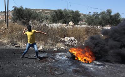 Hamas urges Palestinians to confront Israeli measures | Hamas urges Palestinians to confront Israeli measures