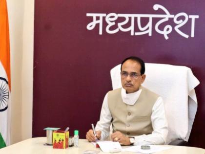 MP CM Chouhan chairs senior officials' meet | MP CM Chouhan chairs senior officials' meet MP CM Chouhan chairs senior officials' meet | MP CM Chouhan chairs senior officials' meet