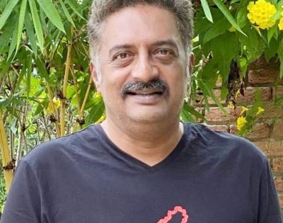 Prakash Raj: Eagerly await PM Modi's reply to Telangana CM's questions | Prakash Raj: Eagerly await PM Modi's reply to Telangana CM's questions Prakash Raj: Eagerly await PM Modi's reply to Telangana CM's questions | Prakash Raj: Eagerly await PM Modi's reply to Telangana CM's questions