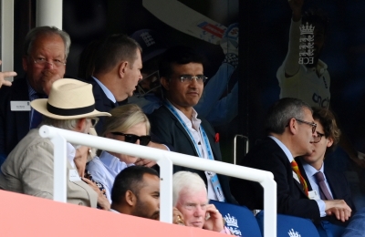 ENG v IND, 2nd ODI: Dhoni, Tendulkar, Ganguly, Harbhajan, Raina in attendance at Lord's | ENG v IND, 2nd ODI: Dhoni, Tendulkar, Ganguly, Harbhajan, Raina in attendance at Lord's