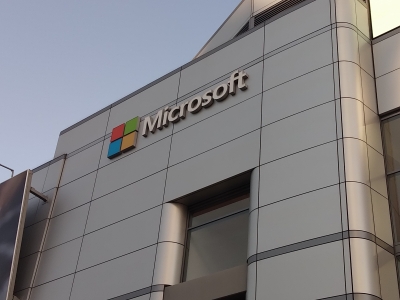 Microsoft buys corp.com to save Windows users from hackers | Microsoft buys corp.com to save Windows users from hackers