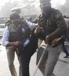 Bharat bandh: Life remains normal as UP police detain leaders | Bharat bandh: Life remains normal as UP police detain leaders Bharat bandh: Life remains normal as UP police detain leaders | Bharat bandh: Life remains normal as UP police detain leaders