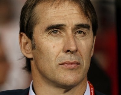 Sevilla can beat 'biggest team in the world' Man Utd, says Lopetegui | Sevilla can beat 'biggest team in the world' Man Utd, says Lopetegui