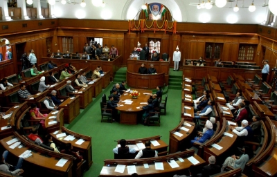 Delhi Assembly's special session adjourned amid uproar | Delhi Assembly's special session adjourned amid uproar