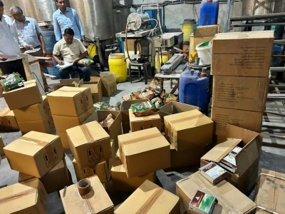 Factory in Haryana packing spurious insecticides unearthed | Factory in Haryana packing spurious insecticides unearthed