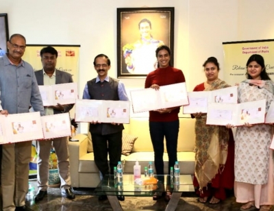 Special postal cover released on Sindhu | Special postal cover released on Sindhu