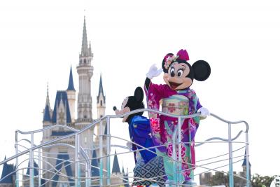Tokyo Disneyland, DisneySea reopen after 4 months | Tokyo Disneyland, DisneySea reopen after 4 months
