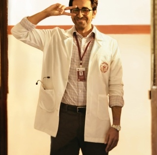 Ayushmann shares his 'Doctor G' look from the campus comedy | Ayushmann shares his 'Doctor G' look from the campus comedy