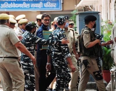 Terror funding case: Delhi HC directs medical treatment for Yasin Malik in Tihar Jail | Terror funding case: Delhi HC directs medical treatment for Yasin Malik in Tihar Jail Terror funding case: Delhi HC directs medical treatment for Yasin Malik in Tihar Jail | Terror funding case: Delhi HC directs medical treatment for Yasin Malik in Tihar Jail