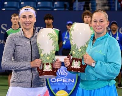 Western & Southern Open: Kichenok, Ostapenko clinch women's doubles title | Western & Southern Open: Kichenok, Ostapenko clinch women's doubles title