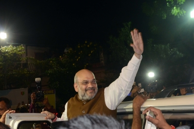 Shah, Nadda in Kolkata to launch campaign for local polls | Shah, Nadda in Kolkata to launch campaign for local polls Shah, Nadda in Kolkata to launch campaign for local polls | Shah, Nadda in Kolkata to launch campaign for local polls