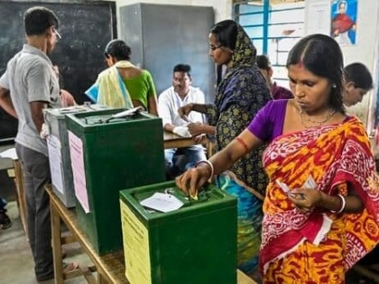 Bengal panchayat polls: Re-polling in 696 booths records 66.42% turnout | Bengal panchayat polls: Re-polling in 696 booths records 66.42% turnout