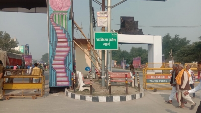 Battle for UP: In Ayodhya, a clash of 'titans' from underworld | Battle for UP: In Ayodhya, a clash of 'titans' from underworld Battle for UP: In Ayodhya, a clash of 'titans' from underworld | Battle for UP: In Ayodhya, a clash of 'titans' from underworld