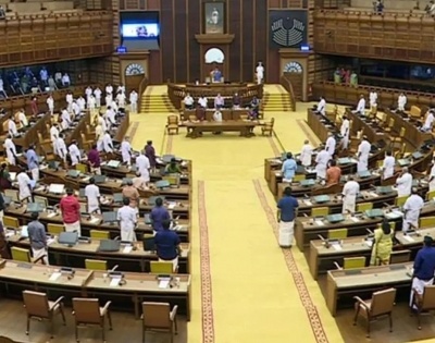 Cong-led oppn protests in Kerala Assembly continues | Cong-led oppn protests in Kerala Assembly continues