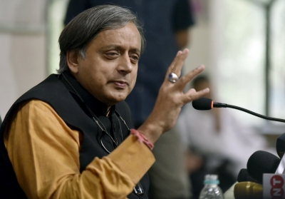 Groups not required in Congress, unity need of hour, says Tharoor | Groups not required in Congress, unity need of hour, says Tharoor