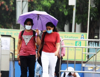 Delhi welcomes early morning showers | Delhi welcomes early morning showers