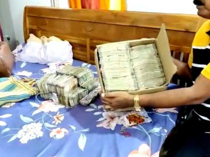 Rs 80 lakh cash seized from govt engineer in Bihar's Bhagalpur | Rs 80 lakh cash seized from govt engineer in Bihar's Bhagalpur Rs 80 lakh cash seized from govt engineer in Bihar's Bhagalpur | Rs 80 lakh cash seized from govt engineer in Bihar's Bhagalpur