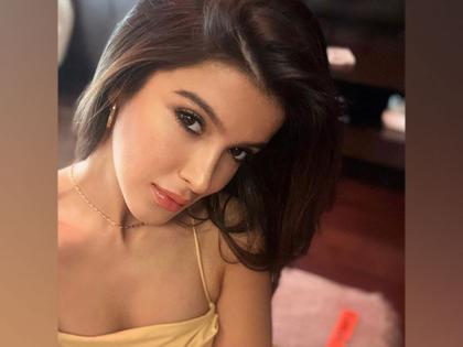 Flawless beauty Shanaya Kapoor flaunts her beauty in a selfie | Flawless beauty Shanaya Kapoor flaunts her beauty in a selfie