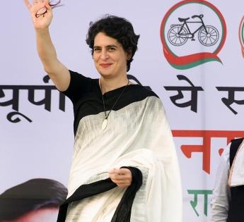 Emulate Cong's go-dhan yojna: Priyanka tells Yogi | Emulate Cong's go-dhan yojna: Priyanka tells Yogi